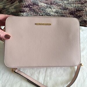 Michael Kors pale pink crossbody